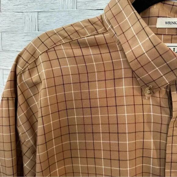 L.L. Bean wrinkle resistant, in Lake new condition, tan brown flag size XXL tall - Picture 2 of 5